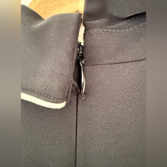 Tahari Collared V-Neck Scuba Jumpsuit - Picture 11 of 13